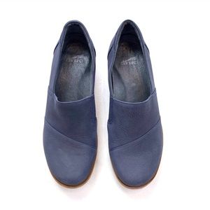 dansko julia wedge flat